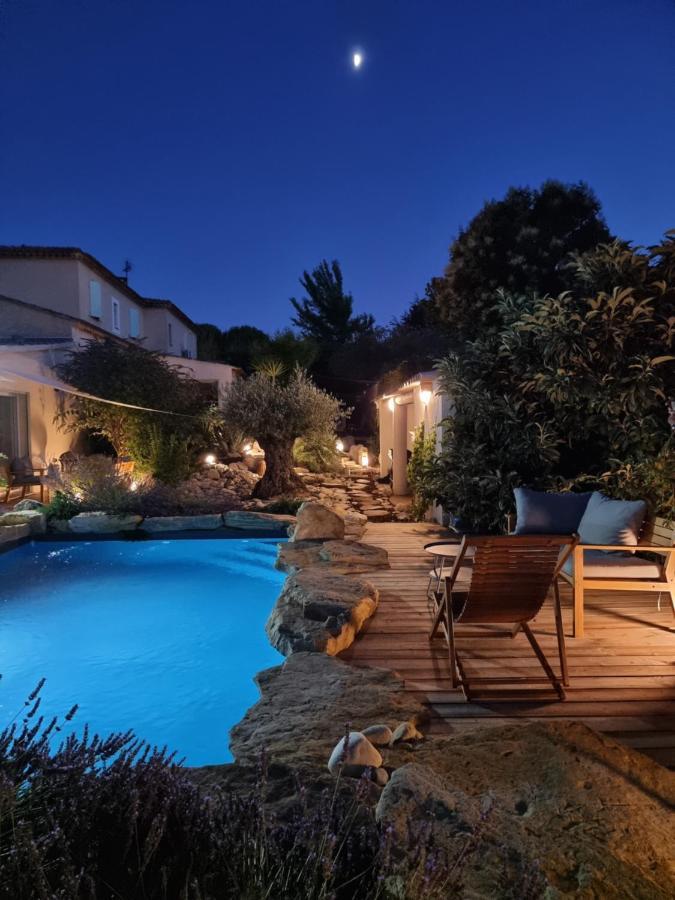 Une Oasis au Pays de Cézanne Aix-en-Provence Esterno foto